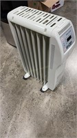 PELONIS ROLLING HEATER