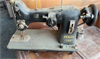 Pfaff 130 Antique Sewing Machine