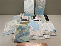 VINTAGE MIXED LOT OF MAPS