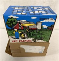 1/16 JD 4010 Diesel Tractor,NIB,Toy Show 1993