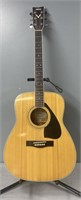 Yamaha FG-430 Acoustic Guitar & Stand