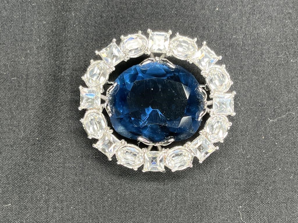 Smithsonian Reproduction of Hope Diamond Brooch