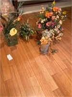 4 assorted flower arrangements and vases