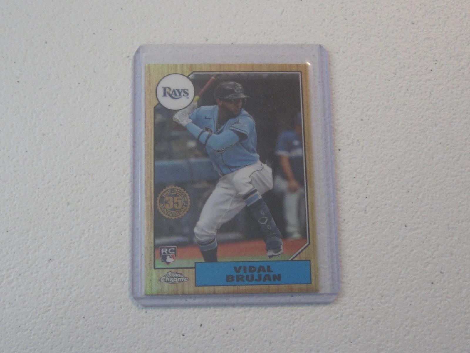 2022 TOPPS CHROME VIDAL BRUJAN RC REFRACTOR