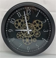 15" wall clock battery operated