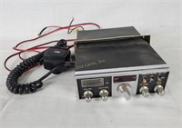 Realistic Trc-427 Cb Radio Transceiver W/ Mic