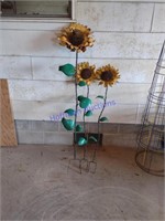 Sunflower metal garden art