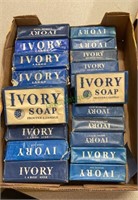 Box lot of 1930/1940s ivory soap    1733
