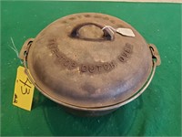 Griswold No 9 Tite Top Dutch Oven