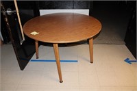 Solid Wooden Round Table