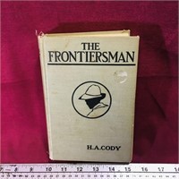 The Frontiersman Antique Novel