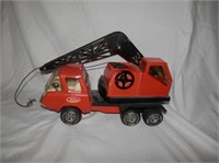 Tonka-meal & plastic toy crane