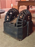 Double Wheel Cast Iron Hog Oiler