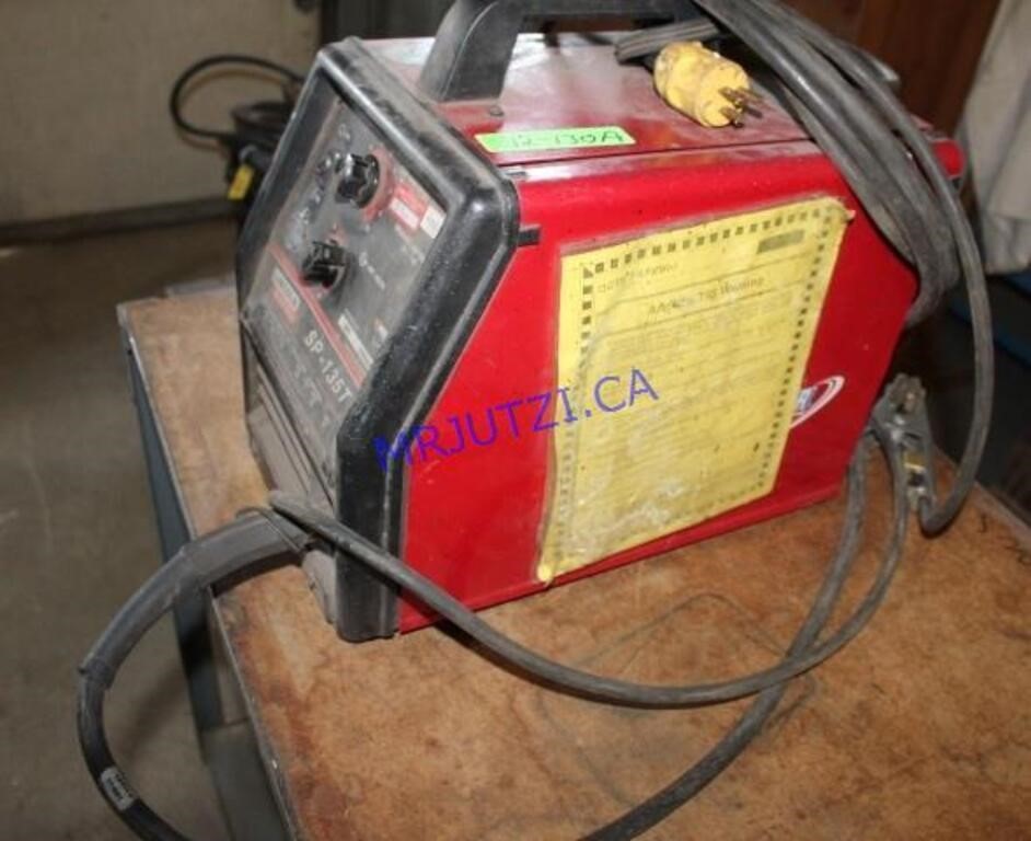 Lincoln SP-125 Portable Mig Welder