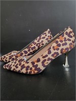 Women's Shoes Animal Print NIB sz 8.5