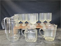 GLASS PITCHERS & GLASSES