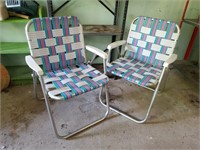 Vintage lawn chairs (2)