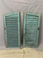 2 Rounded Top Wooden Shutters