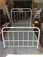 Incredible Full Size Iron Bed With Rails