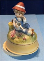 Porcelain 5in wind up musical boy working