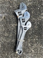 PITTSBURGH SET OF ADJUSTABLE WRENCHES