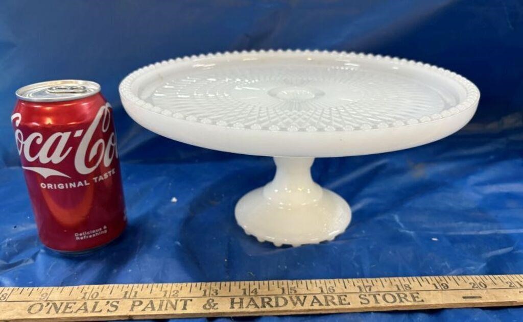 Vtg Jeanette Milk Glass Cake Stand w/Beaded Edges