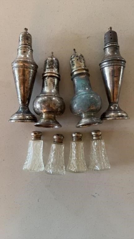 For sterling silver shakers, one pair of weighted