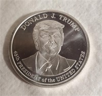 Donald Trump President 1oz .999 Fine Silver  Coin