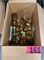 Box of brown plastic wine cups