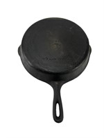 10 1/2 inch cast iron skillet double spout