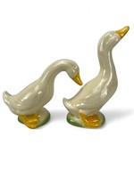 Vintage geese figures medium size