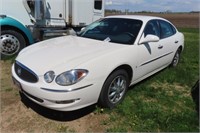 2005 Buick Lacrosse Car #