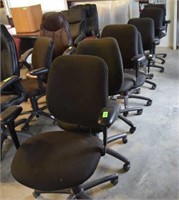 7-BLACK OFFICE CHAIRS ON CASTERS