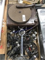 Radio tubes, microphone, old turntable, untested