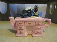 Sweet Expresions desk teapot