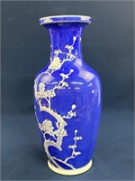 Vintage Chinese blue & white vase prunus blossom