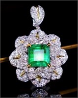 2.6ct Natural Emerald 18Kt Gold Pendant