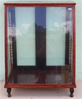 LATE VICTORIAN SLANT FRONT DISPLAY CASE,
