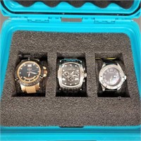 3 Invicta men's wristwatches in case (1 as seen-
