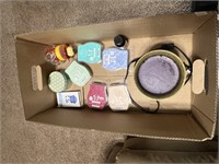 SCENTSY POT AND WAX