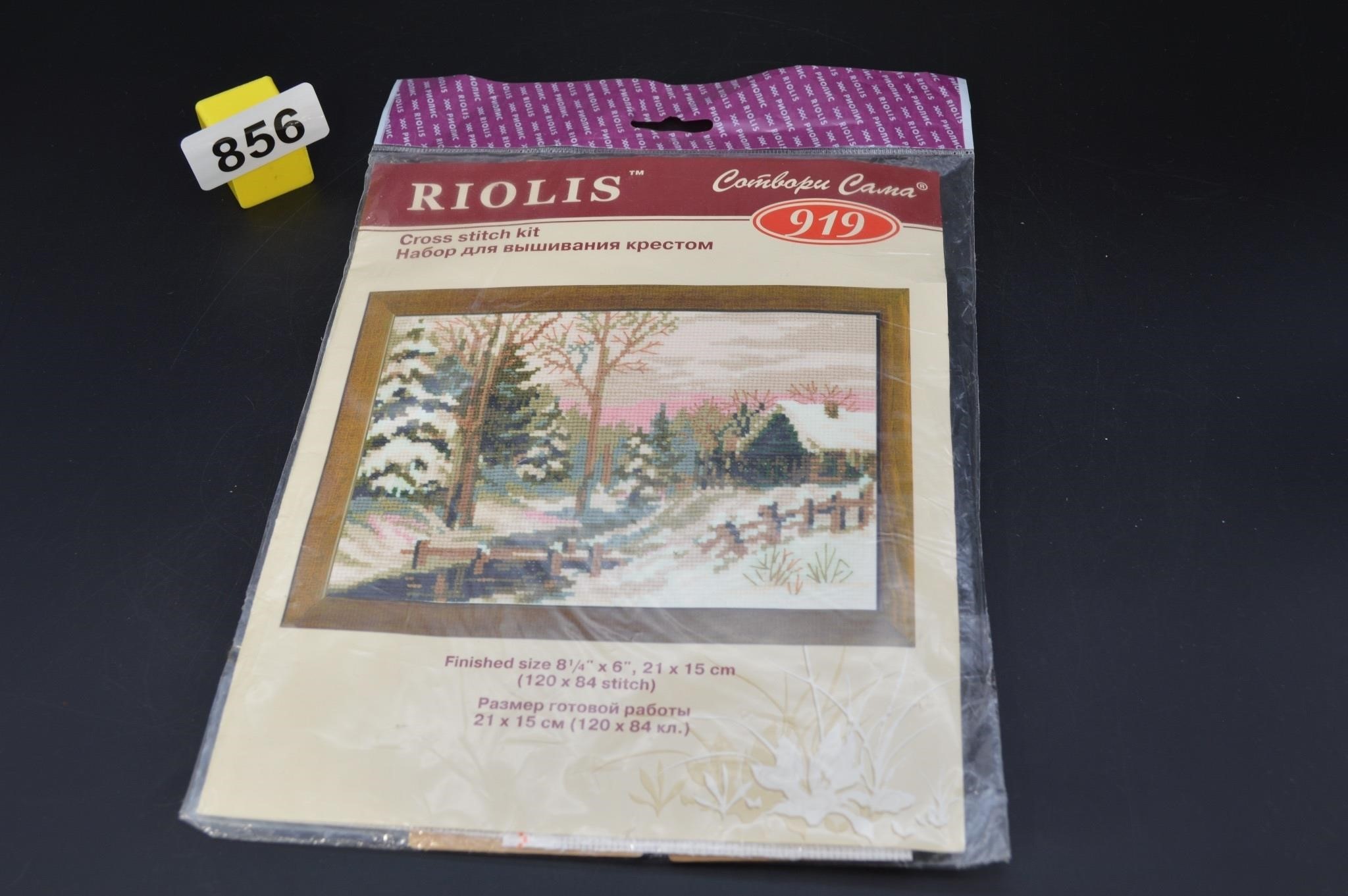 Vintage sealed Cross Stitch Kit - winter scene