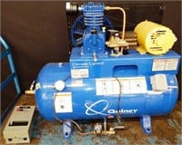 Quincy Air Compressor - 3-Phase 200V