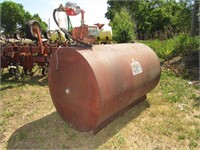 500 GALLON FUEL BARREL W/PUMP