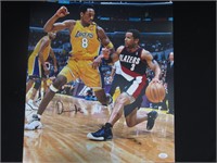 Damon Stoudamire Signed 16x20 Photo JSA Witnessed