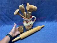 Wooden utensils & fruit pitcher