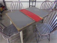 Shabby sheik table with leaf and 4 chairs