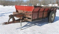 H&S MANURE SPREADER, 540 PTO, WITH LIFT GATE