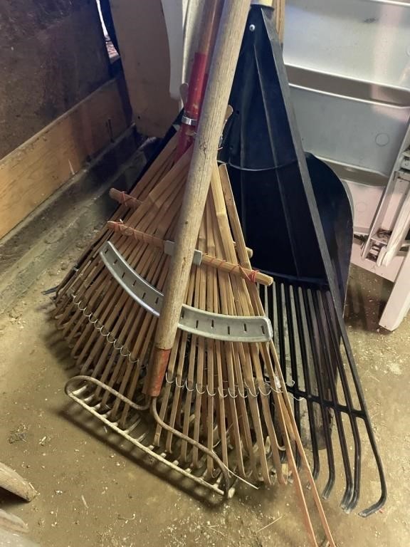 RAKE AND SHOVEL