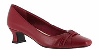 Waive Kitten Heel Pumps  Easy Street  Size 12M