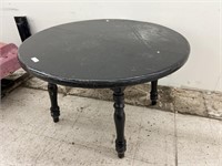 Round Black Dining Table